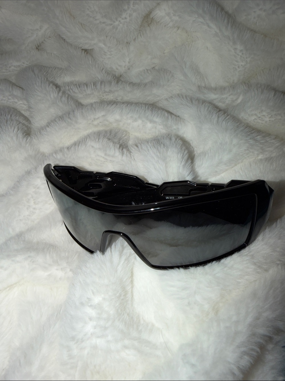 Oakley Oil Rig Polarized Black Iridium Sunglasses - Picture 5 of 7